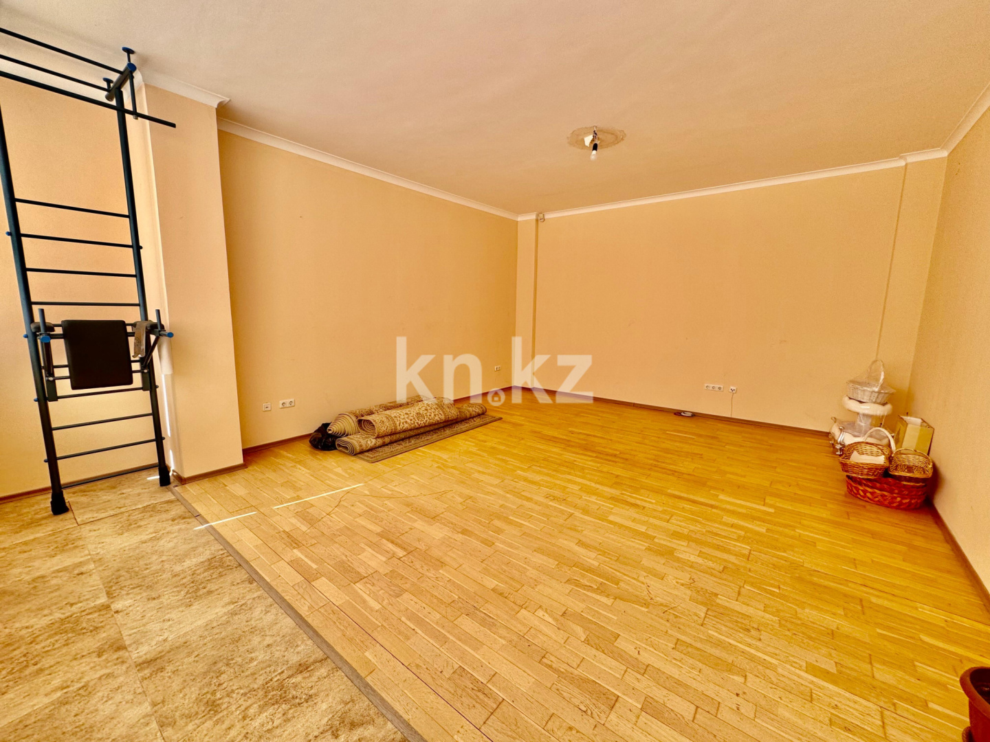 Продажа 6-комнатной квартиры, 383 м², Иманбаева, дом  12/1 - Продажа  пятикомнатных квартир в новостройках Астаны фото 31 из 40