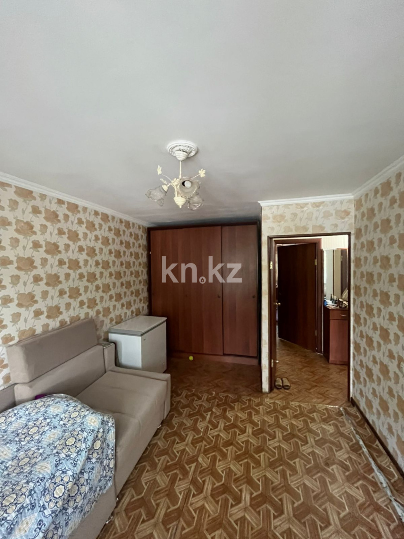 Продажа 2-комнатной квартиры, 47 м², пр. Строителей, дом  17 в Караганде - фото 3
