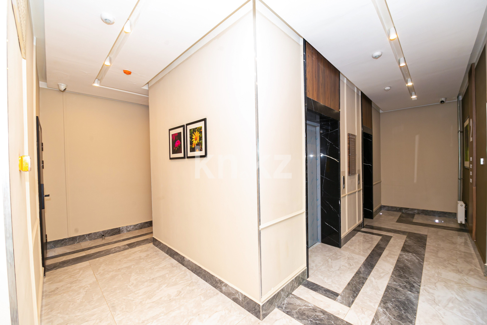 Продажа 1-комнатной квартиры, 42 м², пр. Аль-Фараби, дом  9 в Астане - фото 15 Продажа 1-комнатной квартиры, 42 м², пр. Аль-Фараби, дом  9 в Астане - фото 15