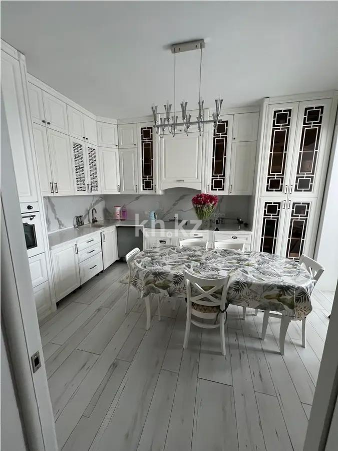 Продажа 4-комнатной квартиры, 120 м², ул. 2-ая, дом  8/2 - Продажа  четырехкомнатных квартир в Караганде без посредников фото 3 из 4