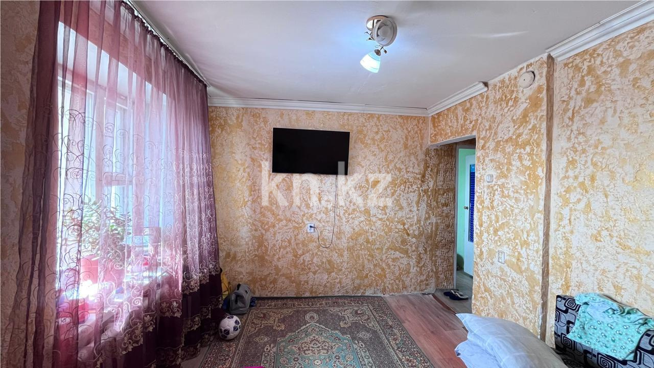 Продажа 1-комнатной квартиры, 27 м², пр. Бухар-жырау - Продажа квартир в Караганде фото 1 из 8