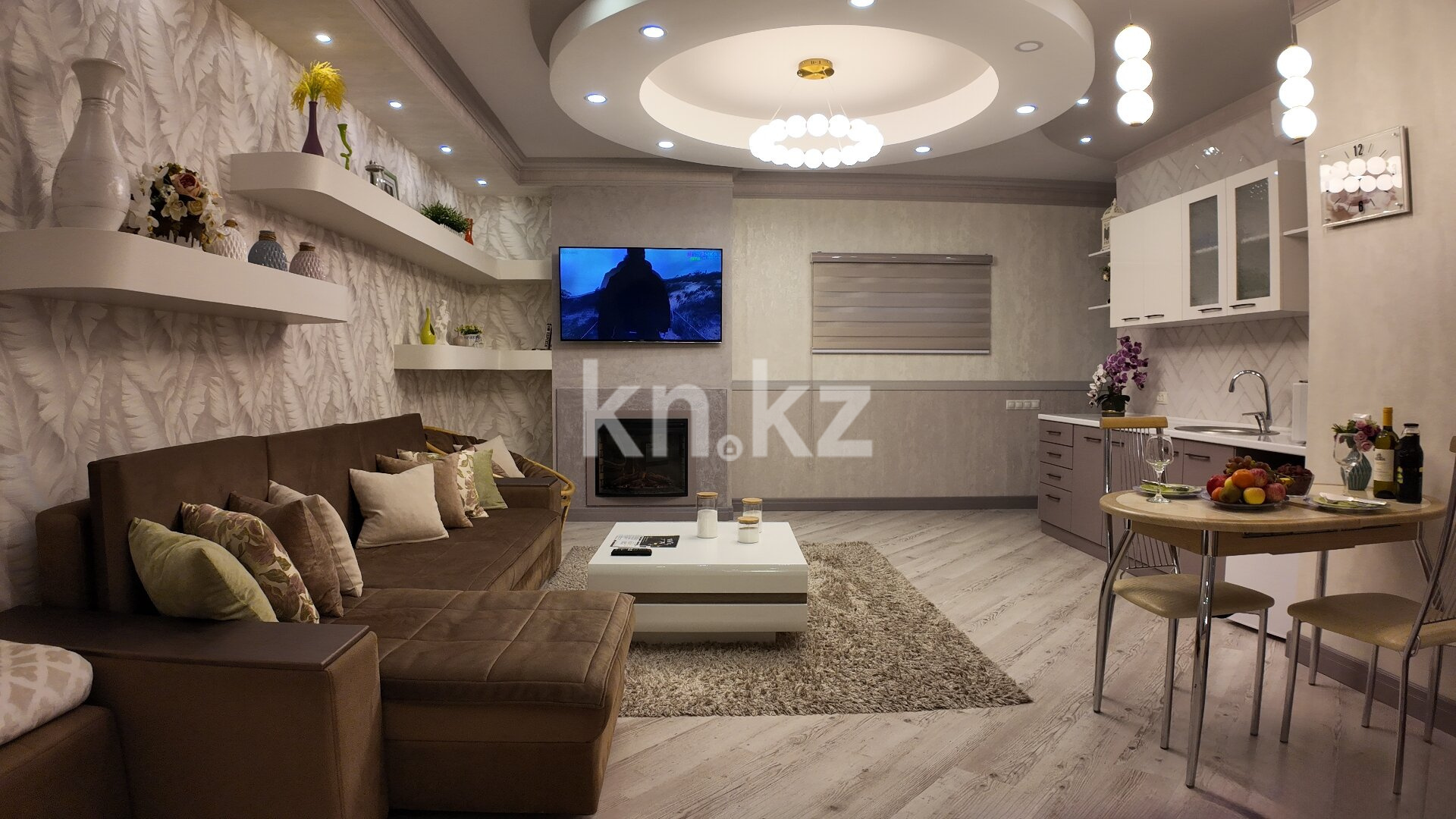Аренда 1-комнатной квартиры посуточно, 54 м² в Алматы - фото 4