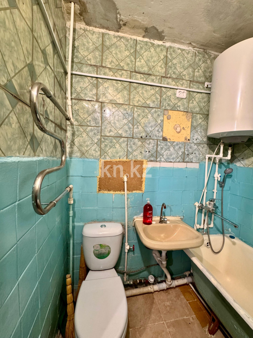 Продажа 2-комнатной квартиры, 42 м², ул. Зелинского, дом  26/1 - Продажа  двухкомнатных квартир в Караганде фото 27 из 32