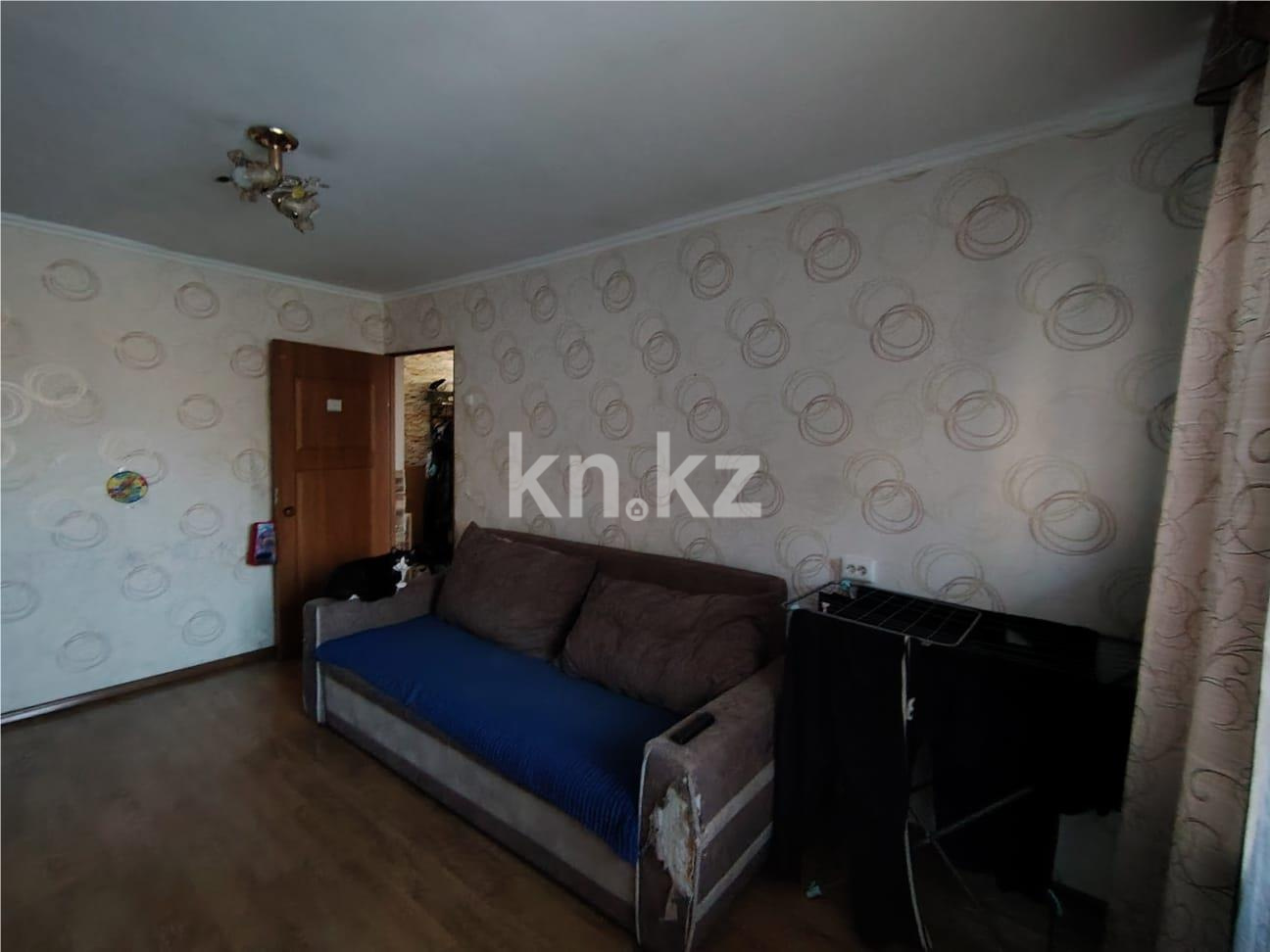 Продажа 2-комнатной квартиры, 45 м², мкр-н 21 - Продажа квартир в Караганде фото 2 из 27