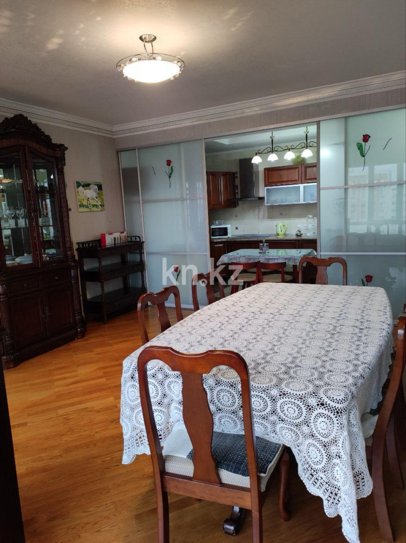 Аренда 3-комнатной квартиры, 175 м² - Аренда трехкомнатных квартир помесячно в Казахстане фото 10 из 21