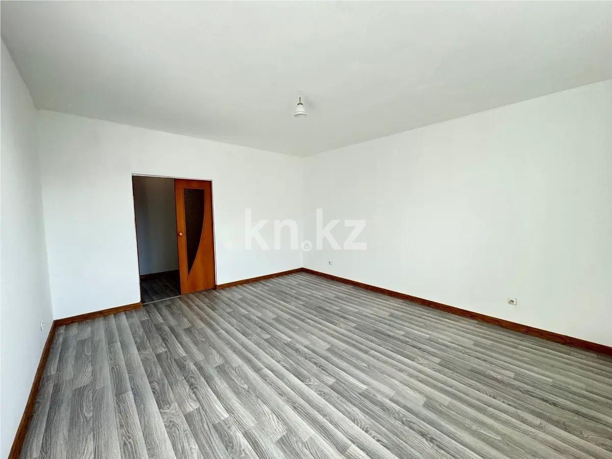 Продажа 2-комнатной квартиры, 65 м², пр. Кошкарбаева, дом  80 - Продажа  двухкомнатных квартир в новостройках Астаны без посредников с фото фото 1 из 4