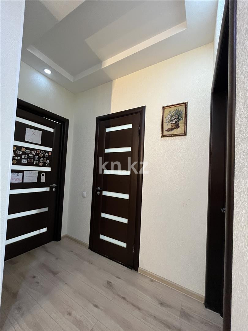 Продажа 3-комнатной квартиры, 95 м², пр. Республики в Караганде - фото 37