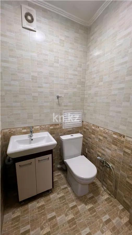 Продажа 3-комнатной квартиры, 94 м², ул. Толе би, дом  298/1 в Алматы - фото 3