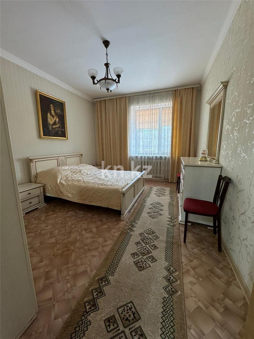 Продажа 3-комнатной квартиры, 84 м², ул. Абая в Караганде - фото 6