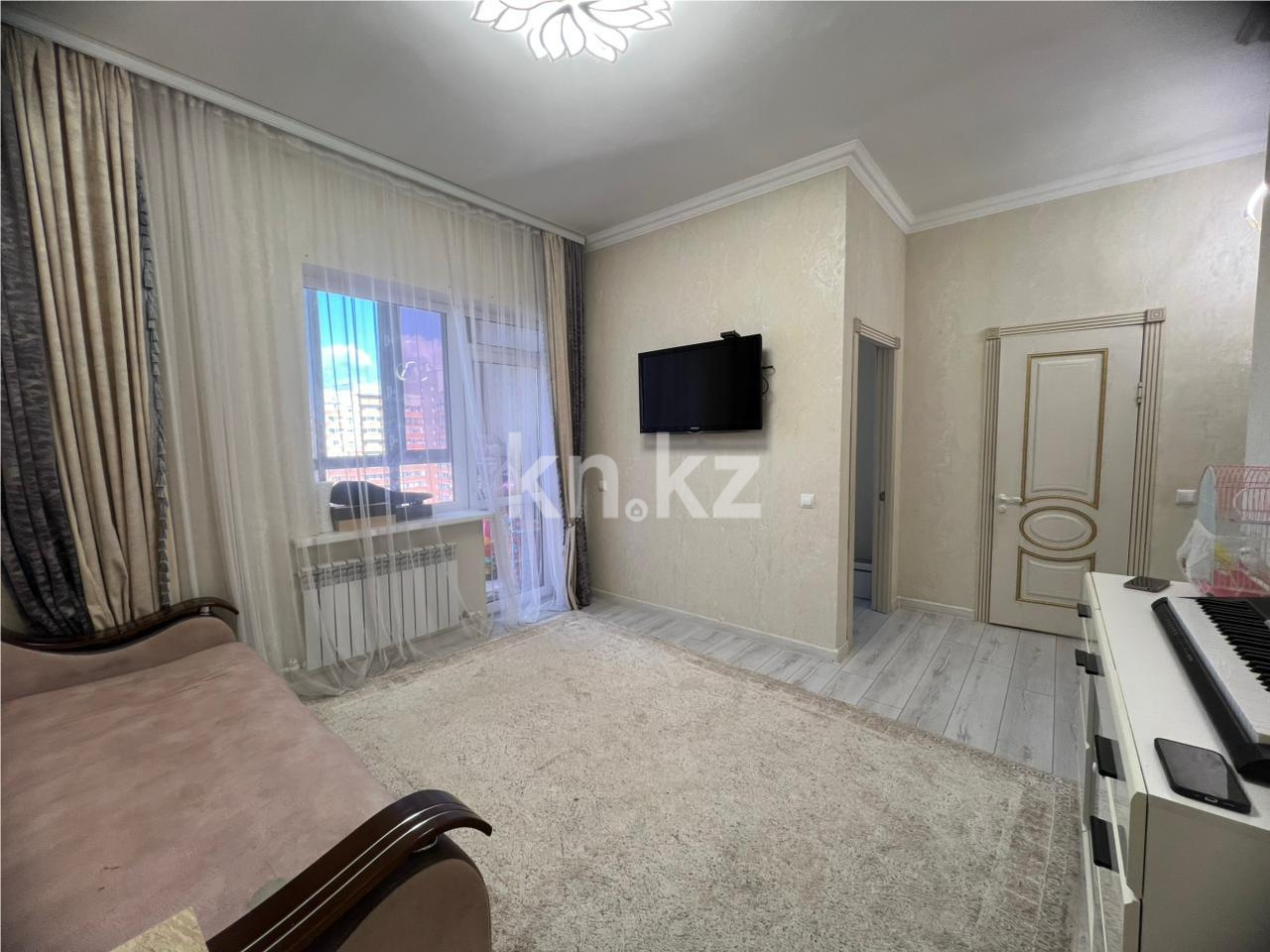 Продажа 2-комнатной квартиры, 53 м², пр. Шахтеров, дом  52б в Караганде - фото 4