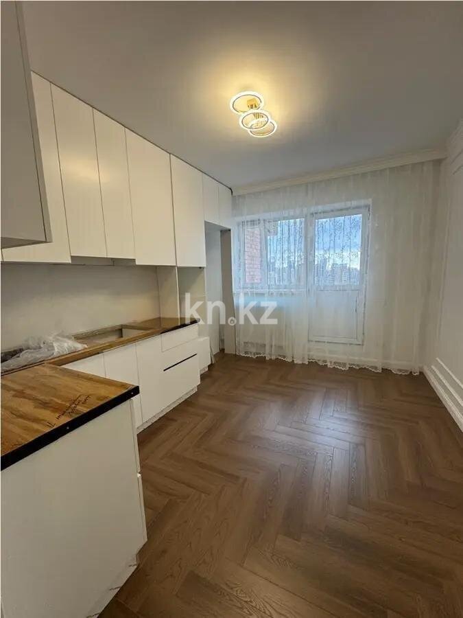 Продажа 4-комнатной квартиры, 119 м² в Астане - фото 4