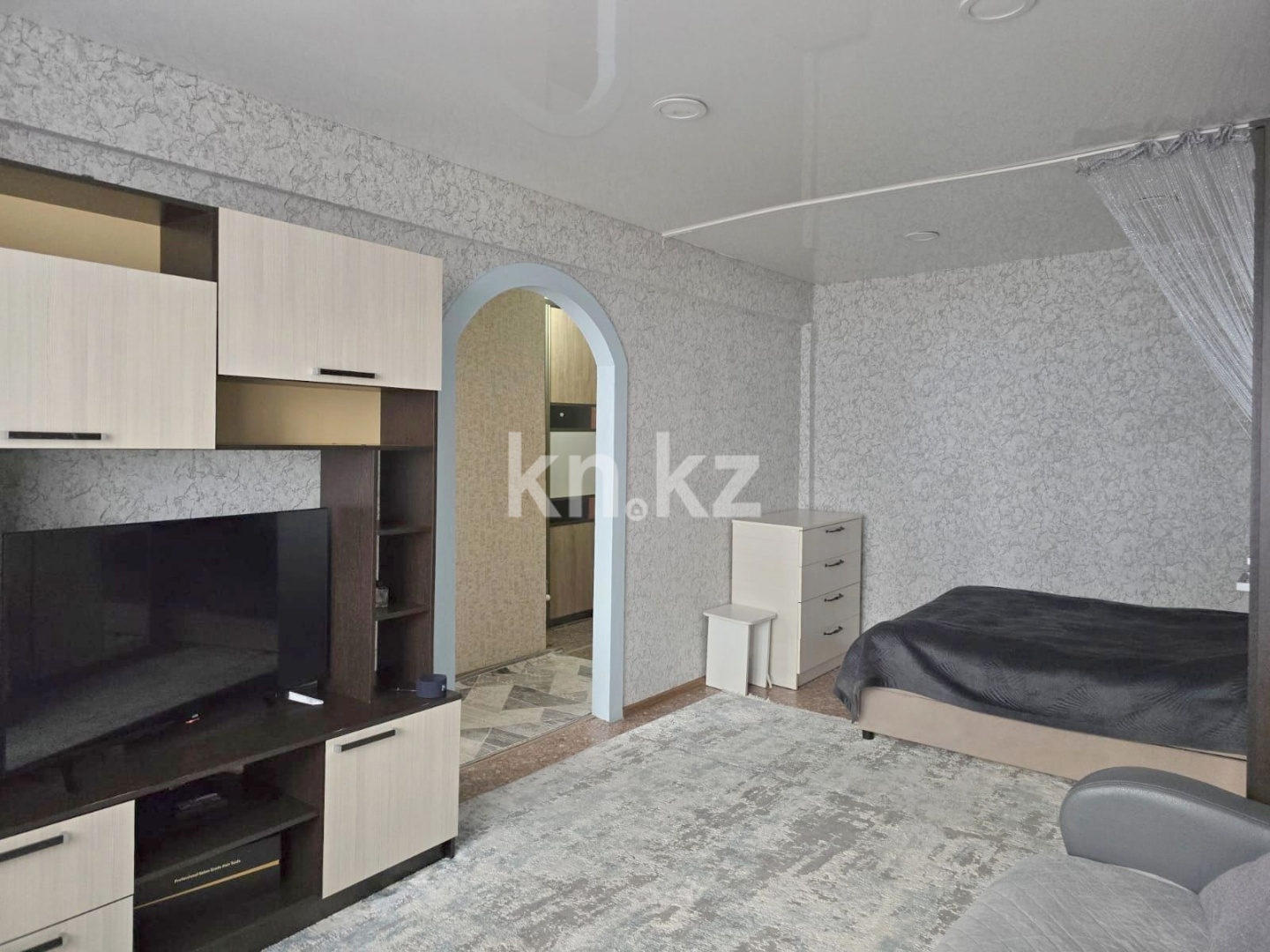 Продажа 1-комнатной квартиры, 34.7 м² - Продажа жилой и коммерческой недвижимости в Усть-Каменогорске фото 3 из 8