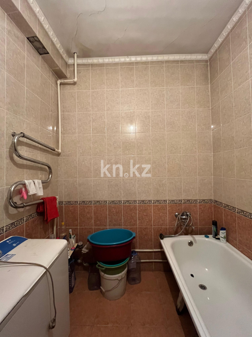 Продажа 2-комнатной квартиры, 57 м², ул. Узловая, дом  5 в Караганде - фото 4