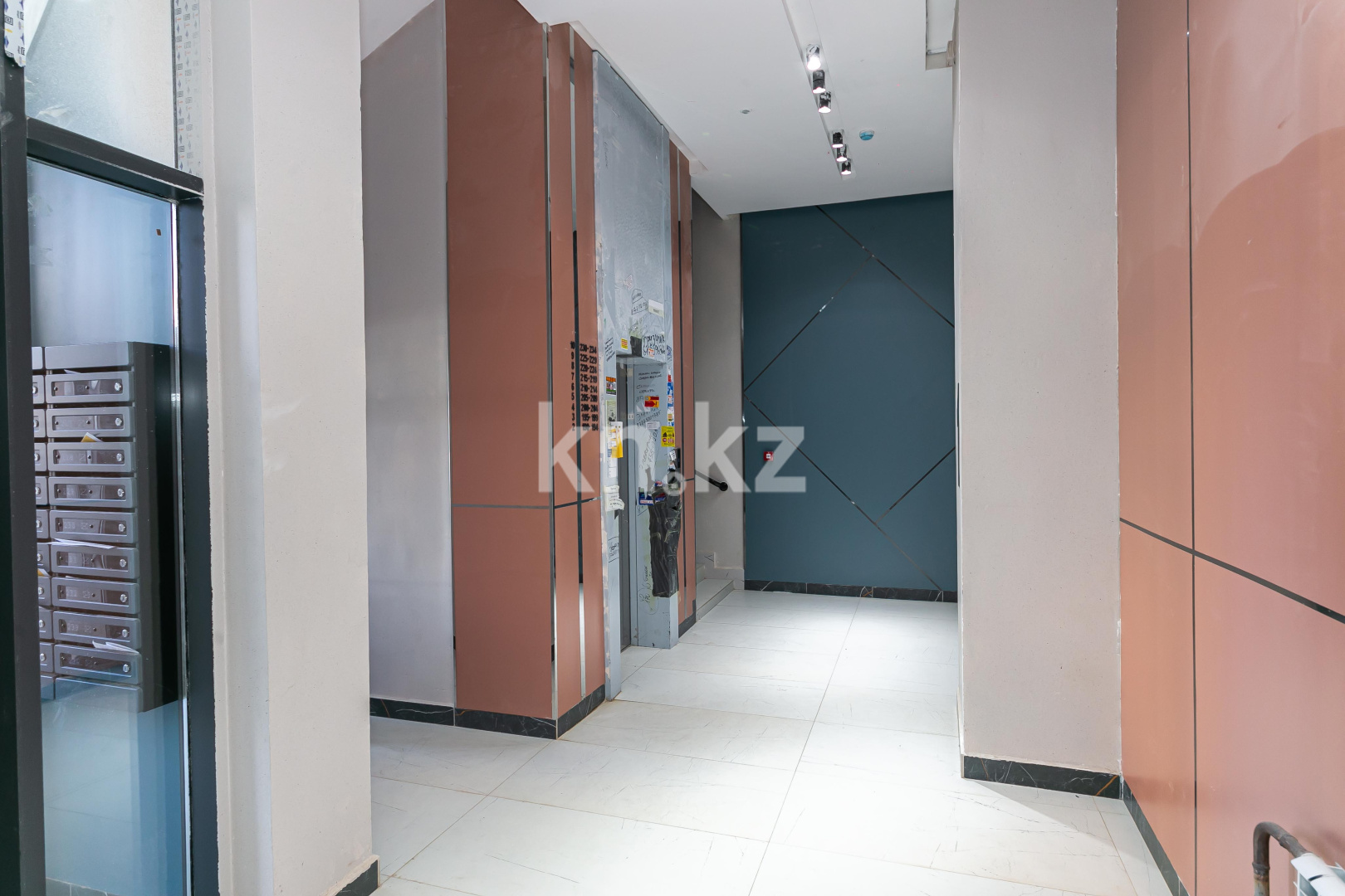 Продажа 2-комнатной квартиры, 72 м², ул. Мухамедханова, дом  45/1 в Астане - фото 18