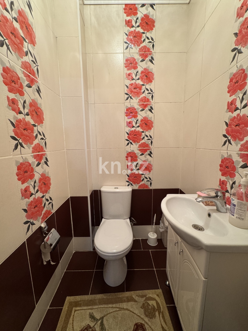 Продажа 6-комнатного дома, 338 м², ул. Молдагуловой в Караганде - фото 18