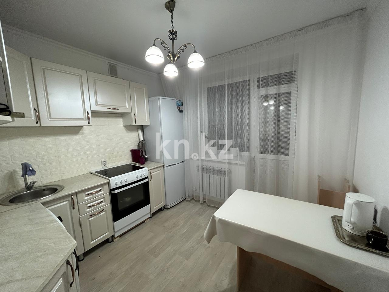 Продажа 2-комнатной квартиры, 46 м², ул. Карбышева, дом  5/6 - Продажа  двухкомнатных квартир в Караганде фото 1 из 6