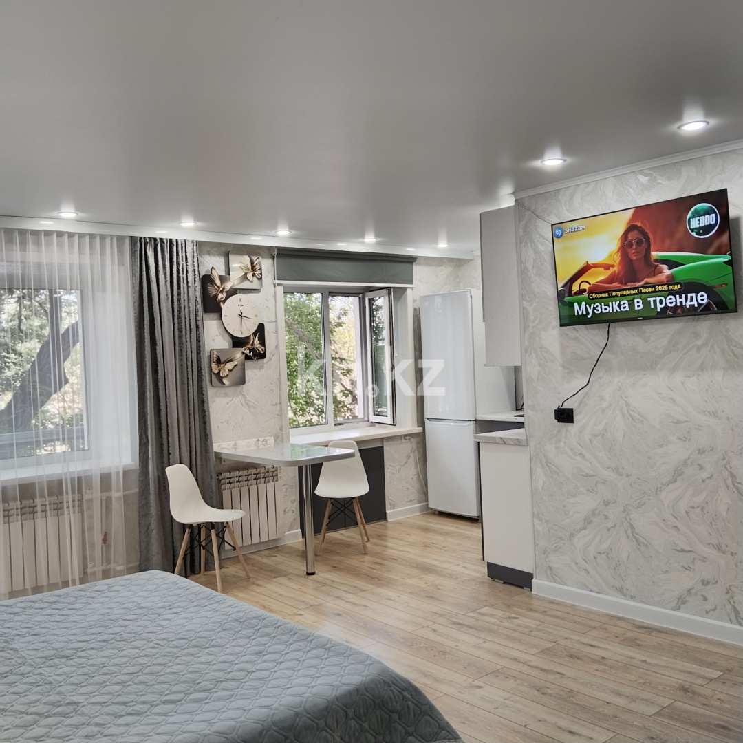 Аренда 1-комнатной квартиры посуточно, 32 м², Джамбула, дом  58 - Продажа квартир в Сарани фото 5 из 8