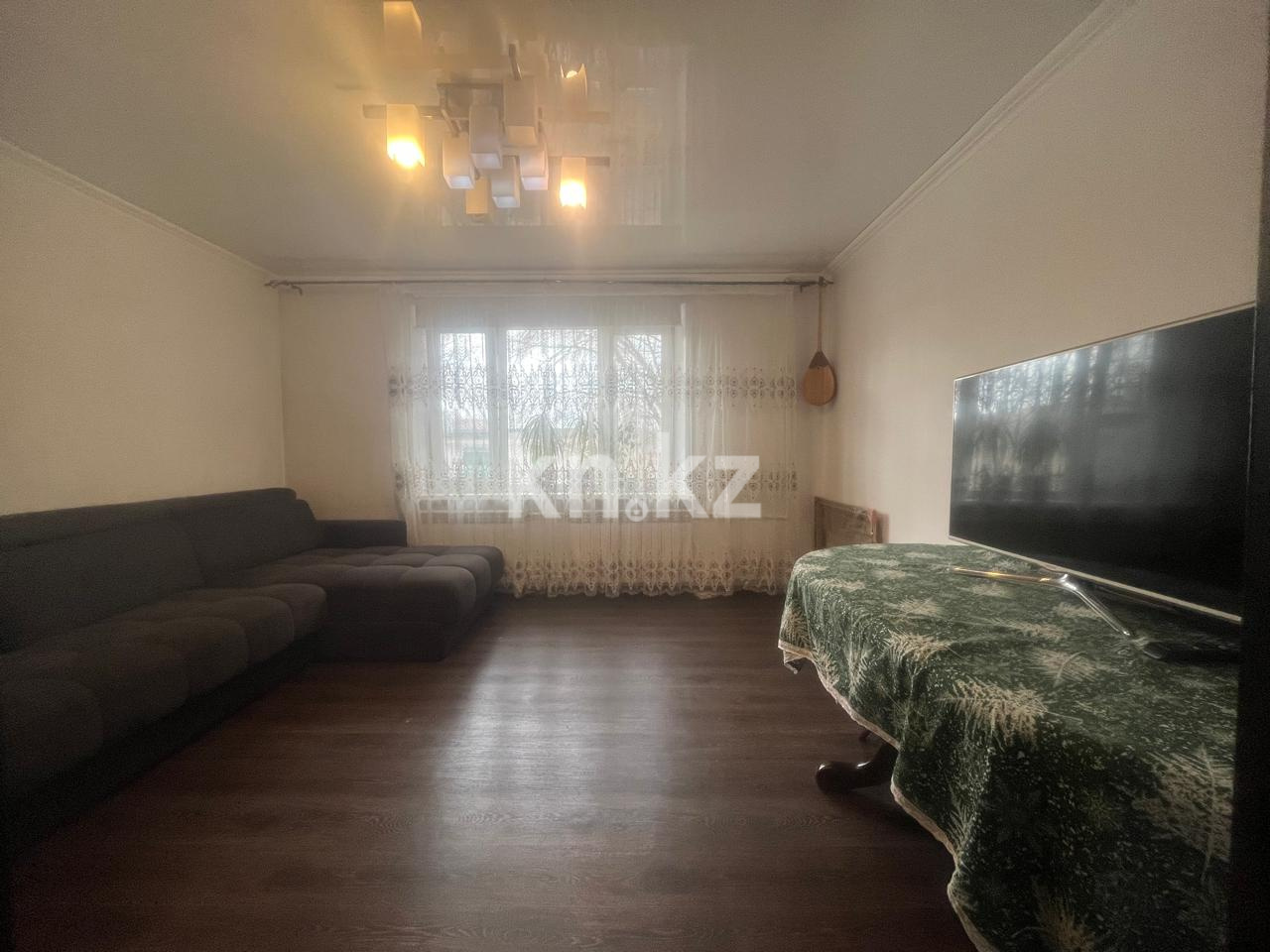 Продажа 5-комнатной квартиры, 99 м², мкр. Степной-1, дом  4 - Продажа  пятикомнатных квартир в Караганде с фото фото 5 из 9