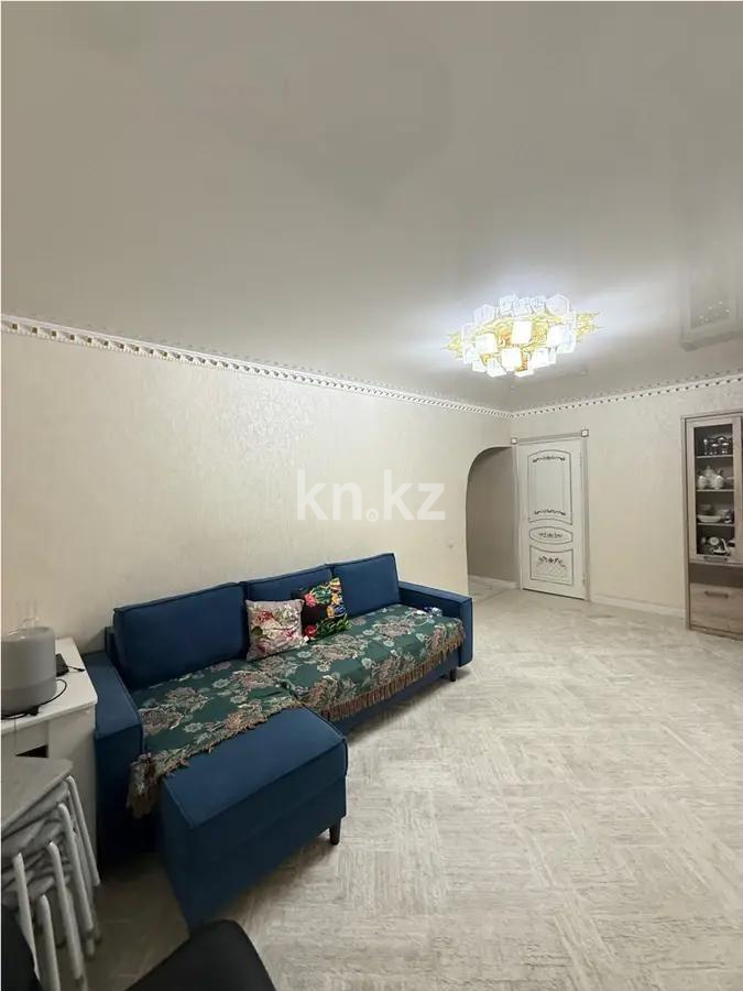 Продажа 3-комнатной квартиры, 64 м², мкр-н Аксай-2, дом  67/1 - Продажа квартир в Алматы фото 1 из 6