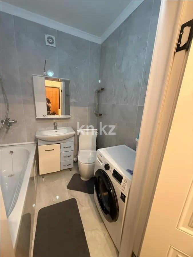 Продажа 2-комнатной квартиры, 56 м², ул. Рыскулбекова, дом  31/1 в Астане - фото 3