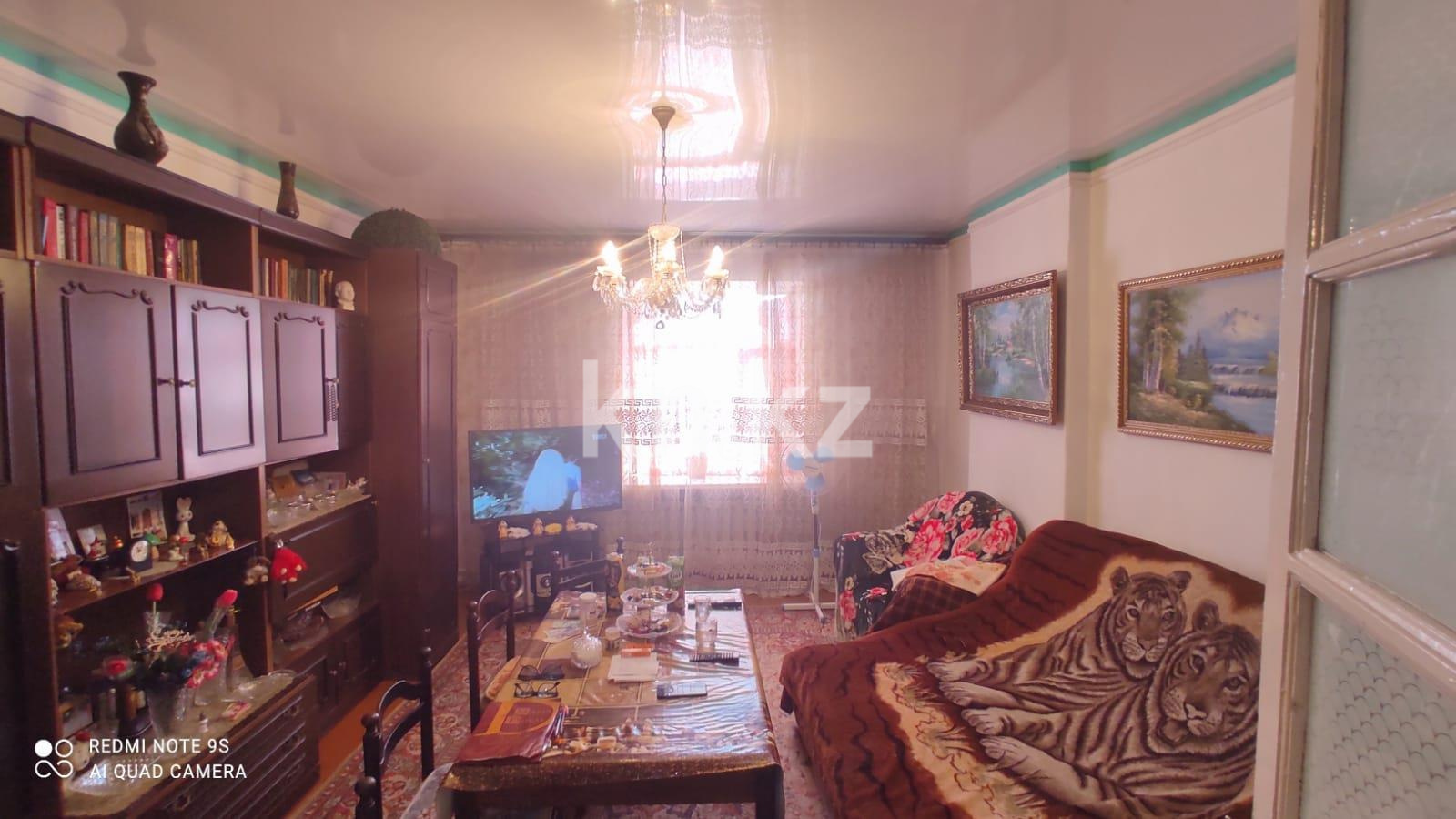 Продажа 6-комнатной квартиры, 170 м², ул. Щорса, дом  34 - Продажа  пятикомнатных квартир в Караганде с фото фото 1 из 17