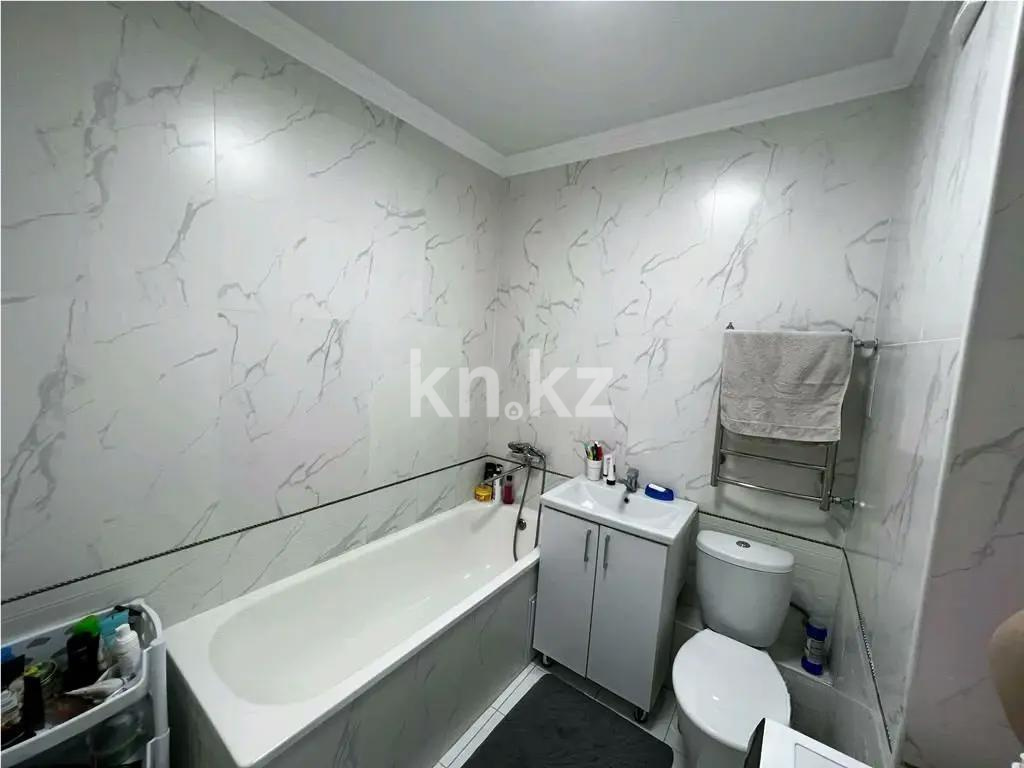 Продажа 3-комнатной квартиры, 66 м², ул. Муратбаева, дом  14 в Алматы - фото 3