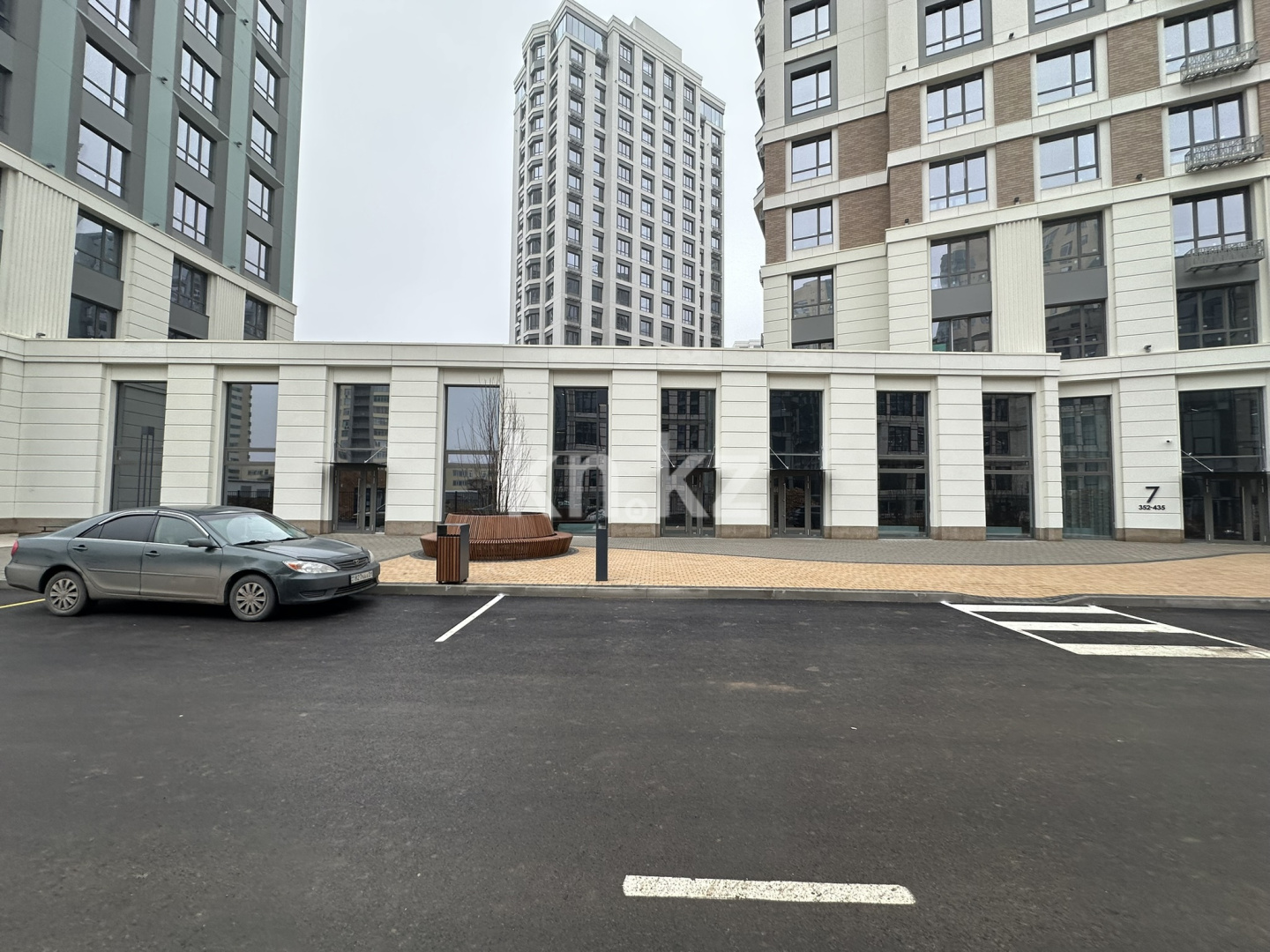 Продажа помещения, 205 м² - Продажа офисных и торговых помещений в Казахстане - страница 2 фото 2 из 4