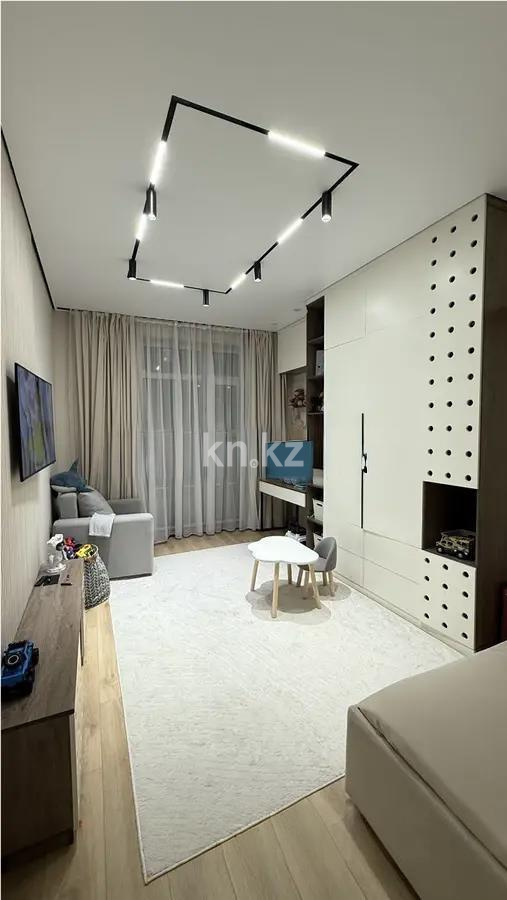 Продажа 4-комнатной квартиры, 110 м², пр. Строителей, дом  28/3 блок Б - Продажа  четырехкомнатных квартир в Караганде без посредников фото 2 из 6