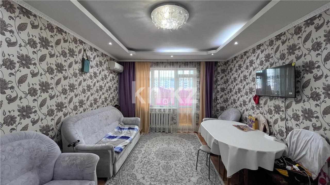 Продажа 3-комнатной квартиры, 80 м², пр. Шахтеров - Продажа жилой и коммерческой недвижимости в Караганде фото 1 из 12