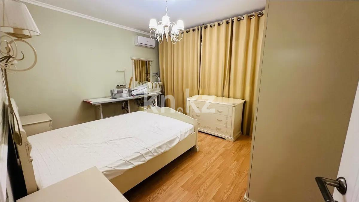 Продажа 3-комнатной квартиры, 85 м², ул. Жандосова, дом  150/2 в Алматы - фото 2