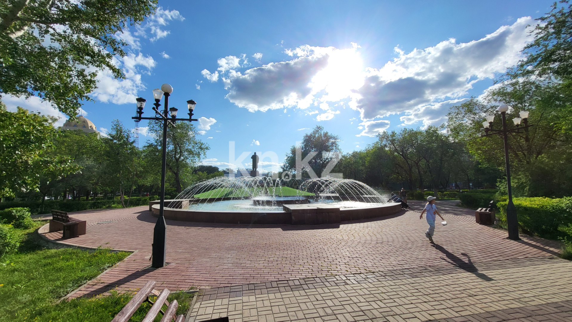 Продажа 1-комнатной квартиры, 41.3 м², ул. Абая, дом  7 - Продажа  однокомнатных квартир в Караганде фото 39 из 40