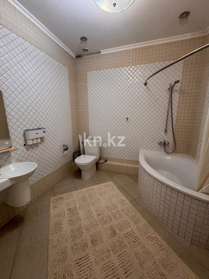 Продажа 5-комнатной квартиры, 206.5 м² - Продажа недвижимости в Астане - страница 3 фото 12 из 28