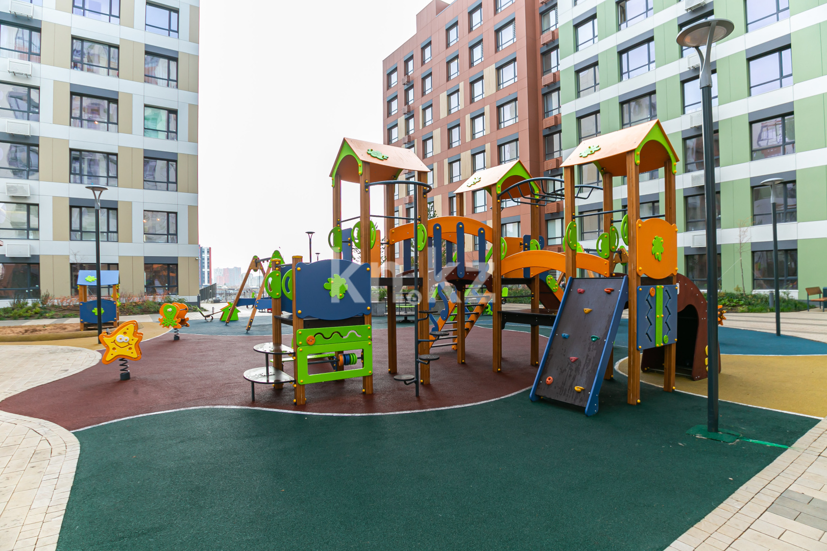 Продажа 2-комнатной квартиры, 55 м², ул. Байтурсынова, дом  14 в Астане - фото 12