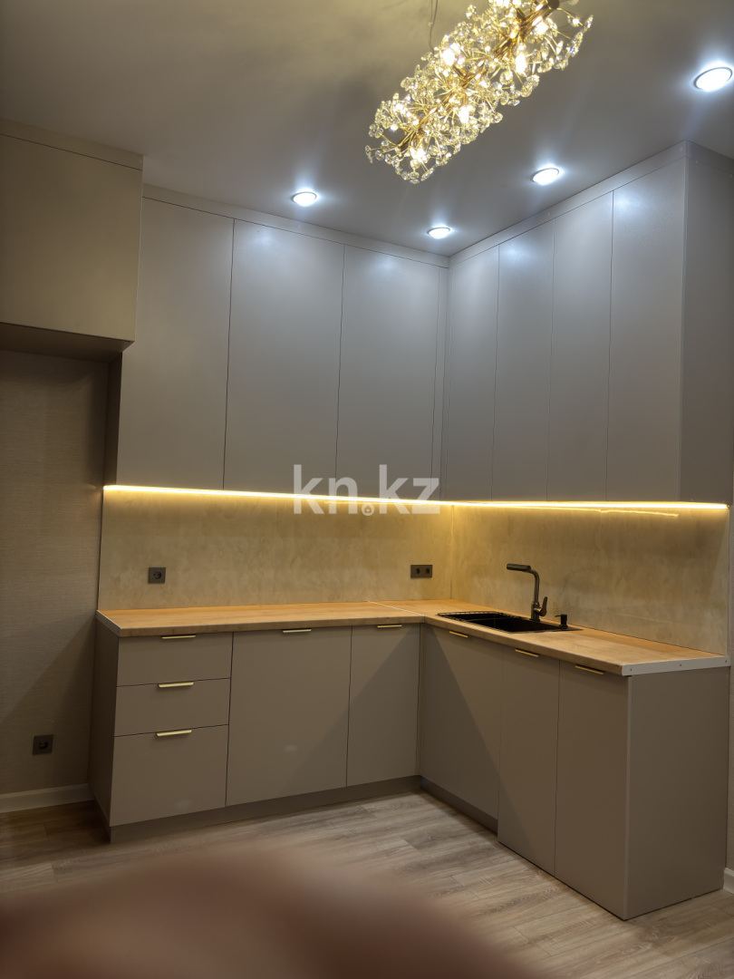 Продажа 2-комнатной квартиры, 48.8 м², пр. Абая, дом  84 - ул. Янушкевича в Астане - фото 13