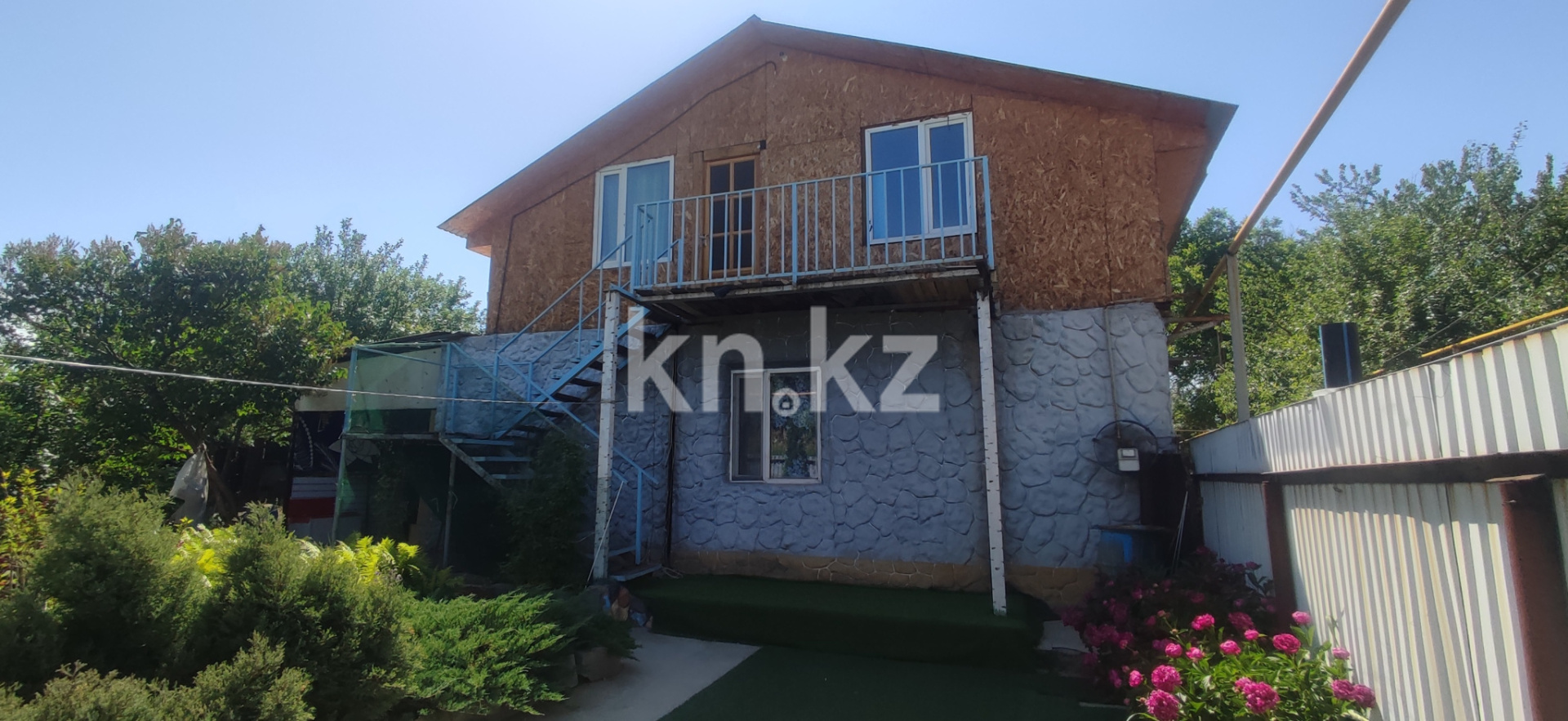 Продажа 5-комнатного дома, 175 м², ИЯФ - Продажа  пятикомнатных домов, коттеджей в Алматы с фото фото 1 из 24