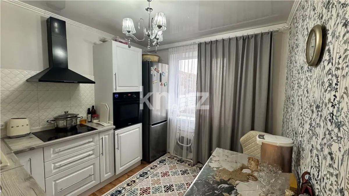 Продажа 4-комнатной квартиры, 85 м², мкр-н Степной-1, дом  2/16 - Продажа  четырехкомнатных квартир в Караганде фото 5 из 6