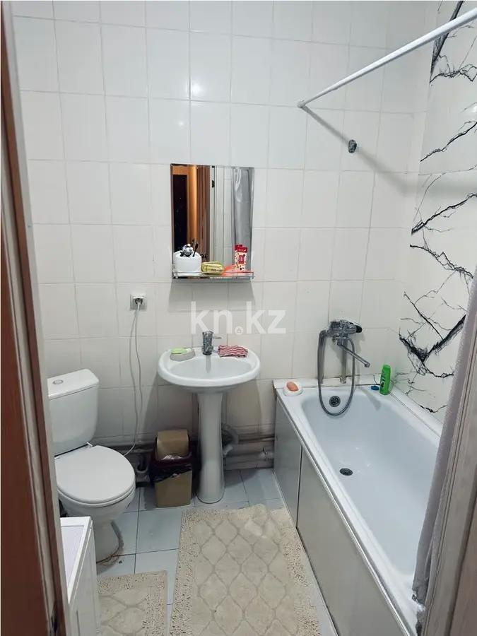 Продажа 1-комнатной квартиры, 48 м², мкр-н Дарабоз, дом  23 в Алматы - фото 3