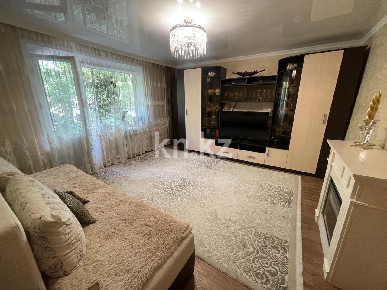 Продажа 2-комнатной квартиры, 49 м² в Караганде