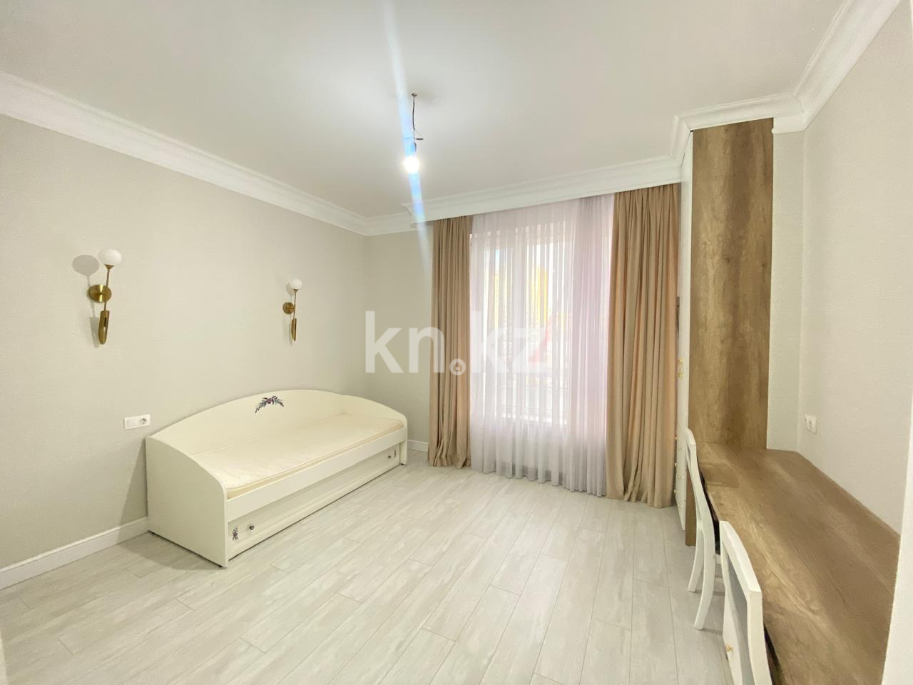 Продажа 3-комнатной квартиры, 95 м², ул. Сыганак - Продажа квартир в Астане фото 1 из 15