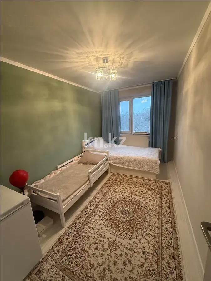 Продажа 3-комнатной квартиры, 61 м², мкр-н 18, дом  21 в Караганде - фото 2