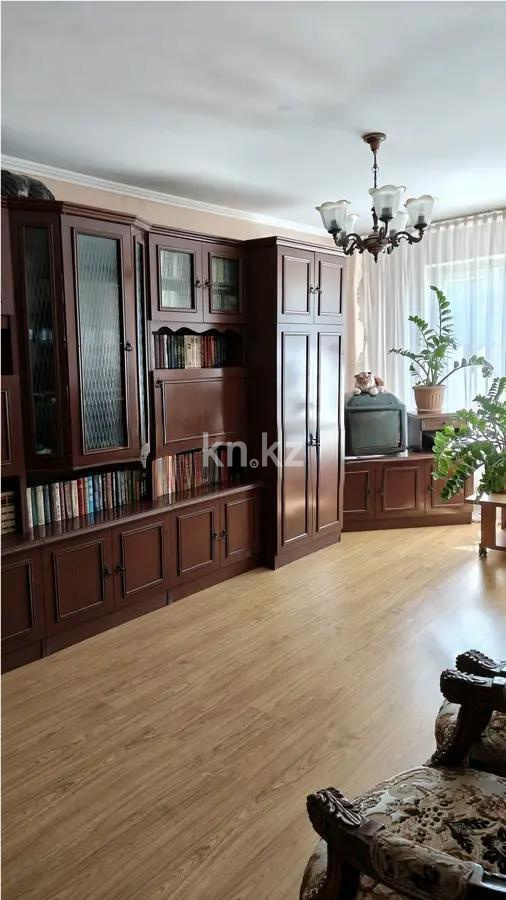Продажа 4-комнатной квартиры, 81.6 м² - Продажа квартир в панельном доме в Казахстане фото 1 из 14