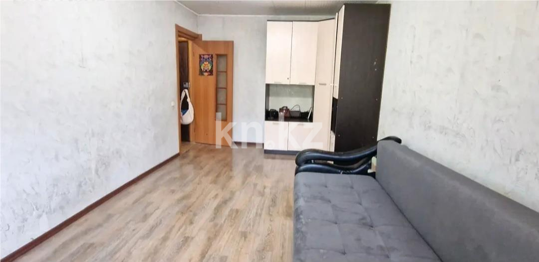 Продажа 1-комнатной квартиры, 30 м², 18 мкр. - Продажа  однокомнатных квартир в Караганде с фото фото 4 из 10