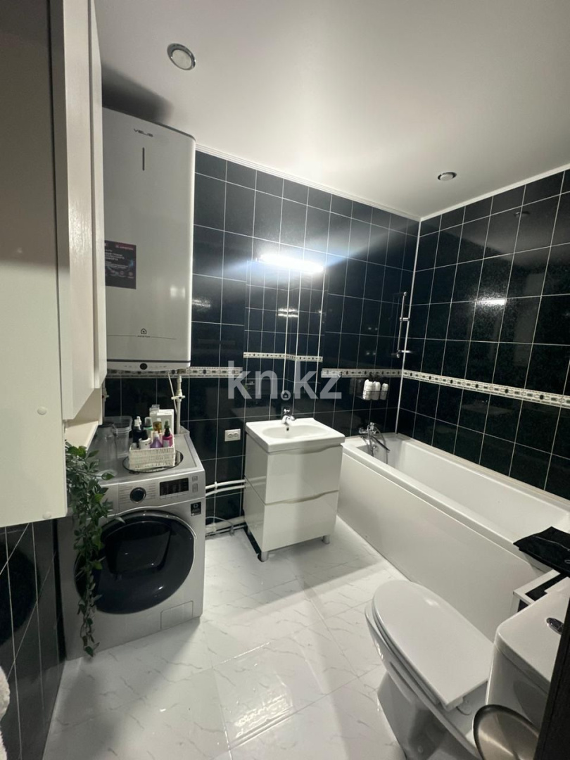 Продажа 2-комнатной квартиры, 54 м² - Продажа двухкомнатных квартир в Караганде - страница 2 фото 4 из 15