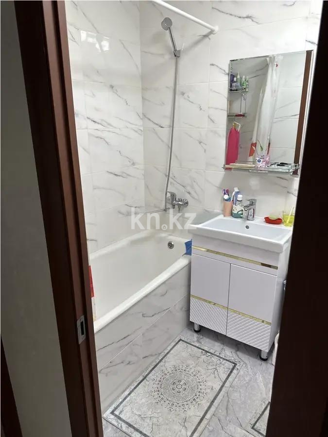 Продажа 2-комнатной квартиры, 46 м², мкр-н Коктем-1, дом  21 в Алматы - фото 3