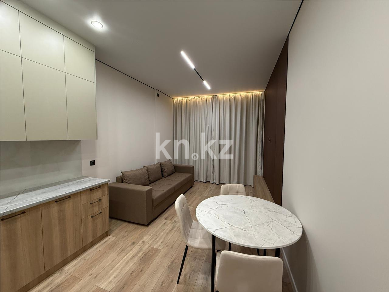 Продажа 2-комнатной квартиры, 42 м², ул. Молдагалиева в Астане