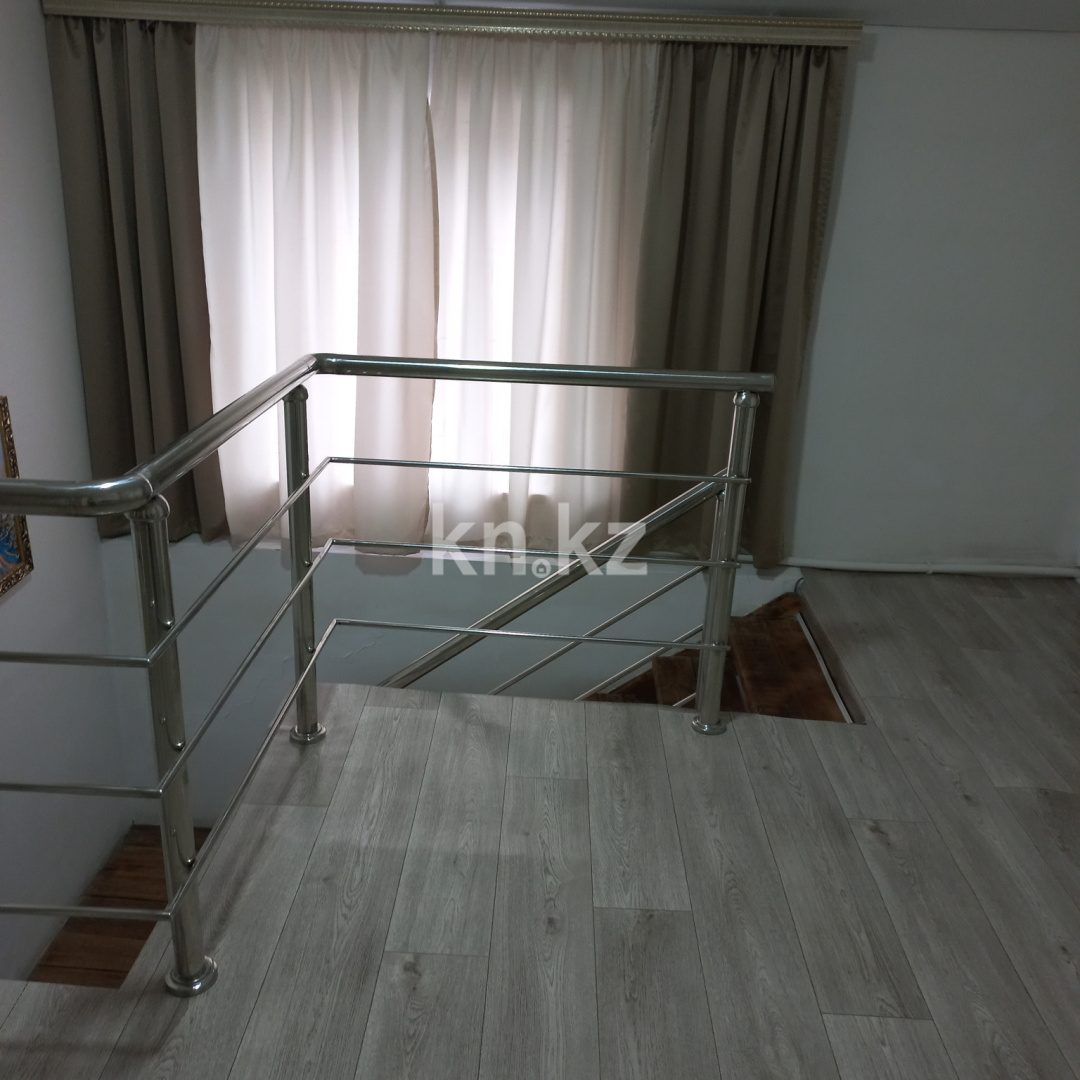 Продажа 5-комнатного дома, 150 м², ул. Коммуны - Продажа домов и коттеджей в Караганде без посредников фото 15 из 24