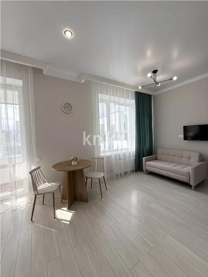 Продажа 1-комнатной квартиры, 37 м² в Астане