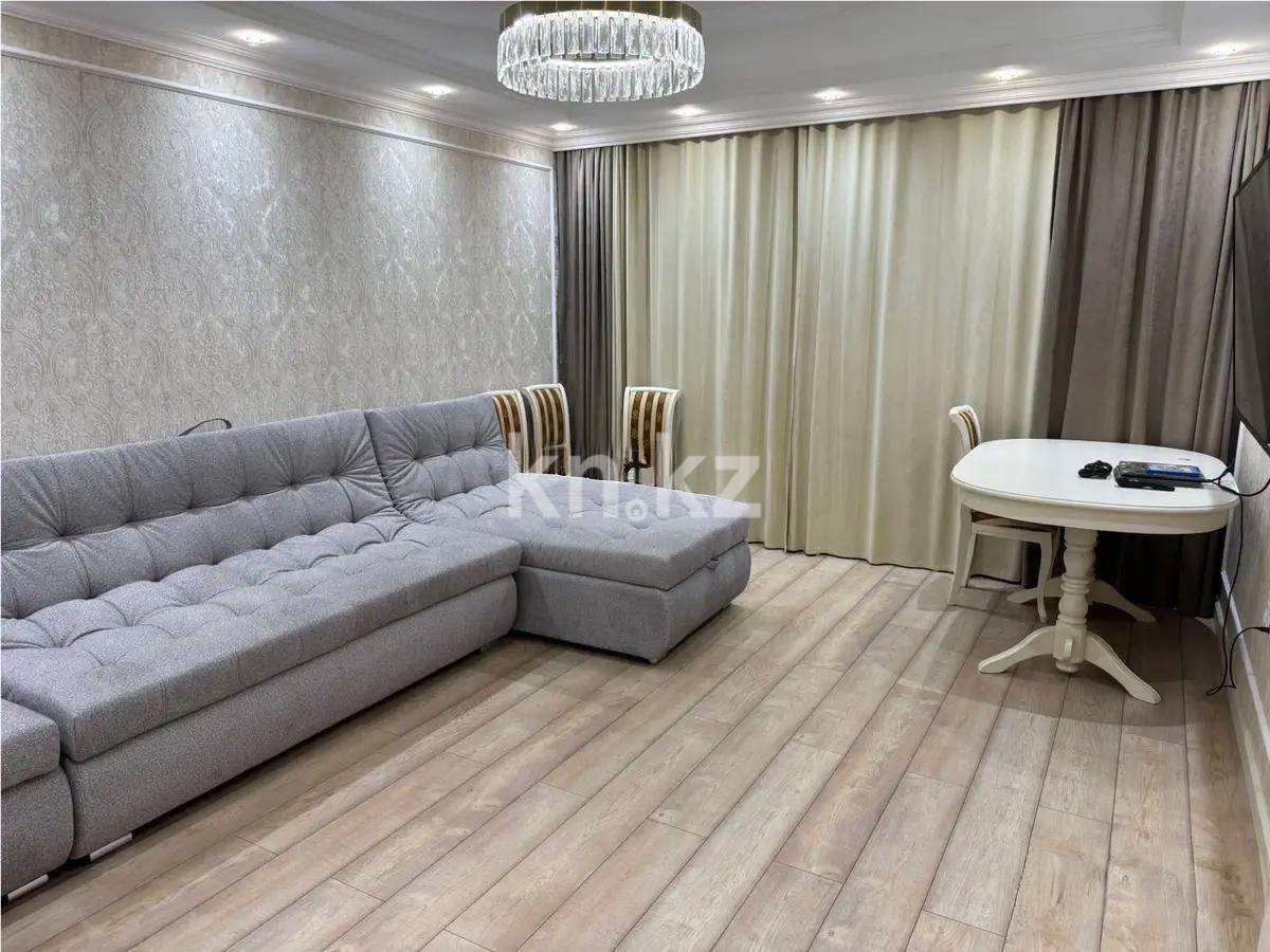 Продажа 3-комнатной квартиры, 90 м² в Караганде
