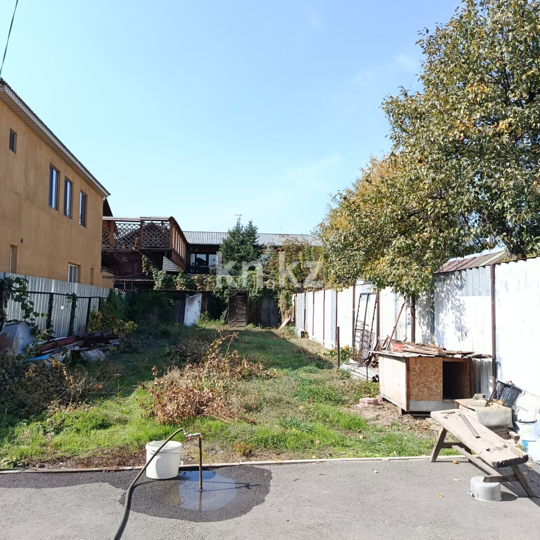 Продажа 1-комнатного дома, 24 м², ул. Фучика, дом  26 - Продажа домов, коттеджей в Алматы фото 11 из 18