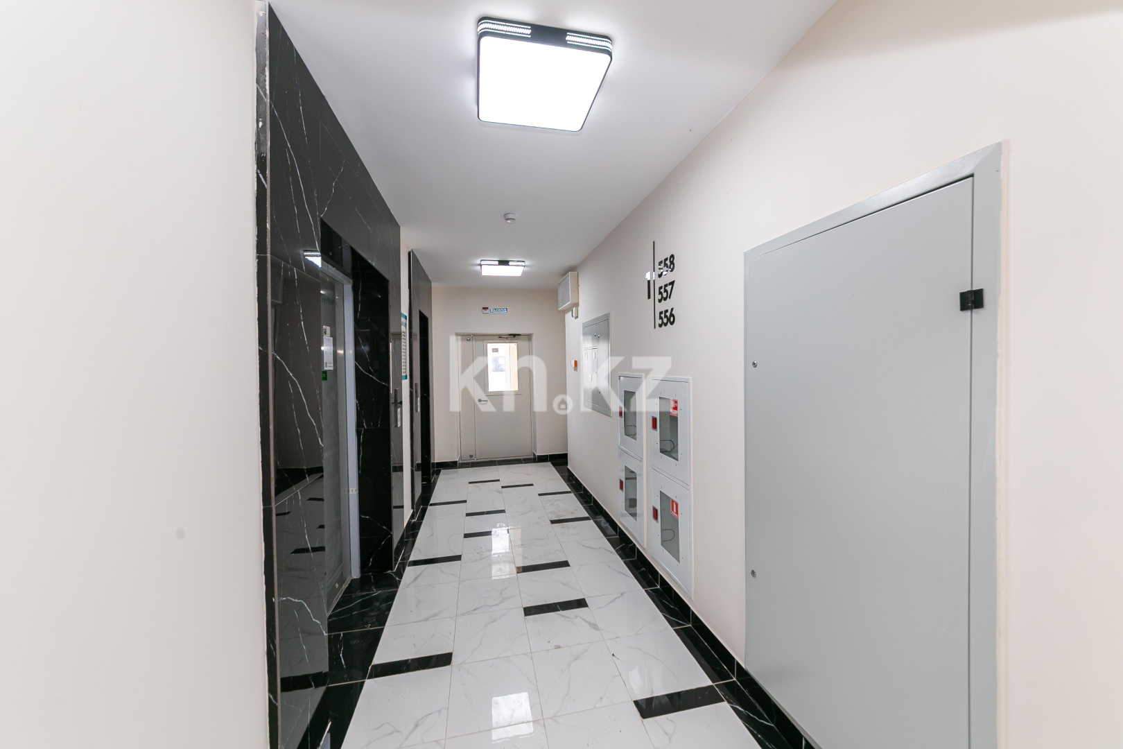 Продажа 1-комнатной квартиры, 40 м², ул. Е-430, дом  3 в Астане - фото 22